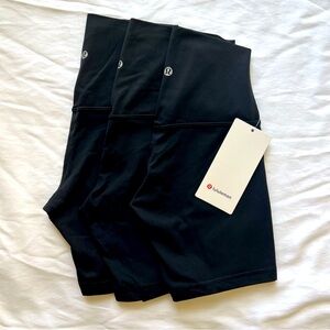 Lululemon Align High-Rise Ribbed Short 6"
Black